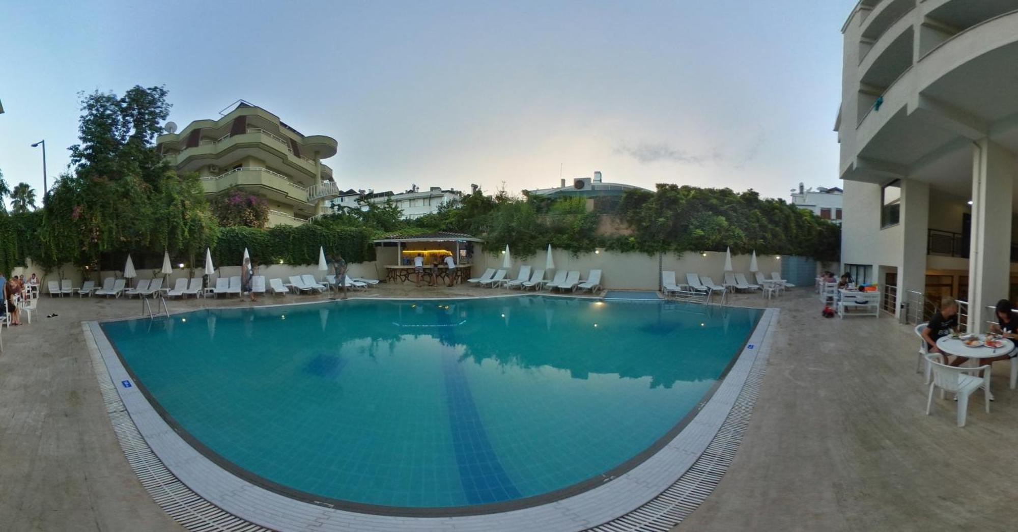 קמר Kaftans City Hotel By Rrh&R מראה חיצוני תמונה