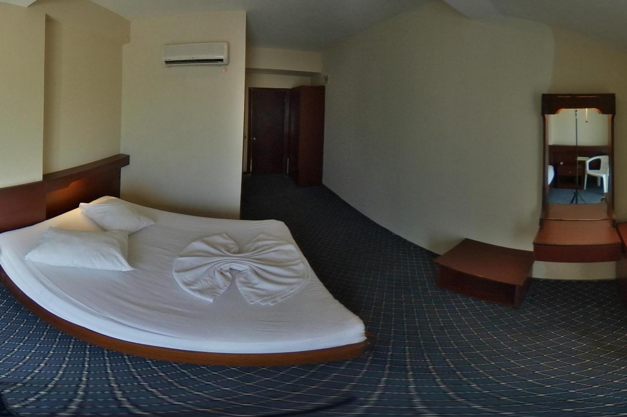קמר Kaftans City Hotel By Rrh&R מראה חיצוני תמונה